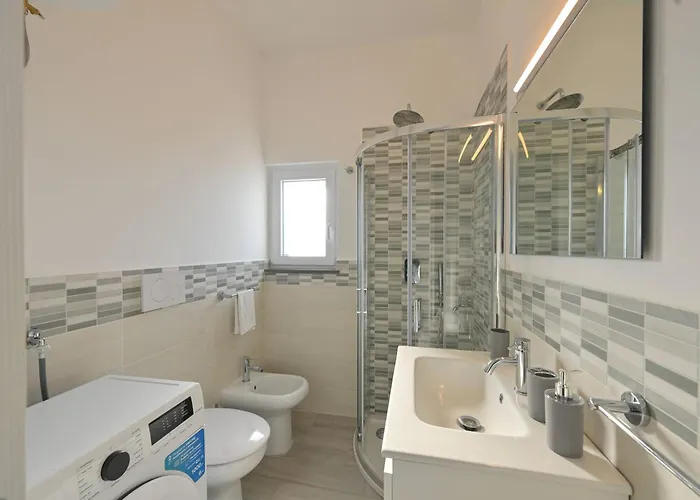 La Perla Sul Mare Apartment *
