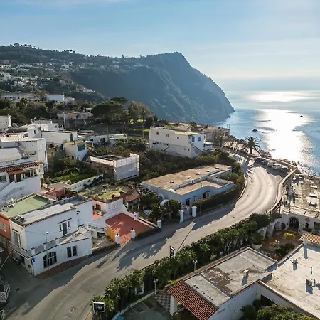 La Perla Sul Mare * Forio di Ischia